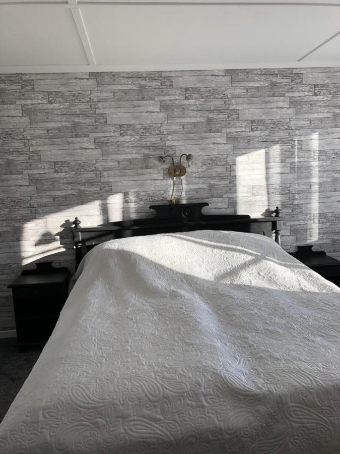 Villa Utanfoer Oernskoeldsvik, Hoega Kusten 外观 照片